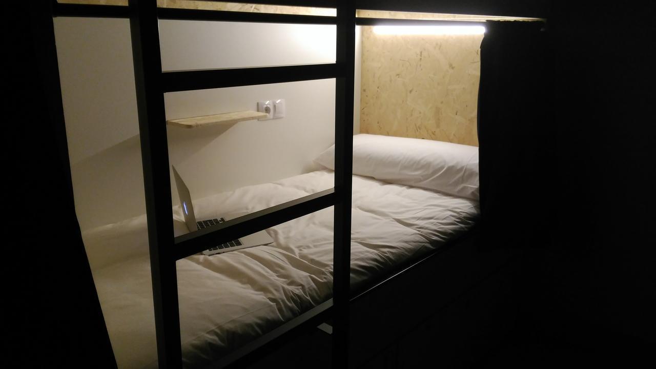 Egunon Bilbao Hostel Exterior photo
