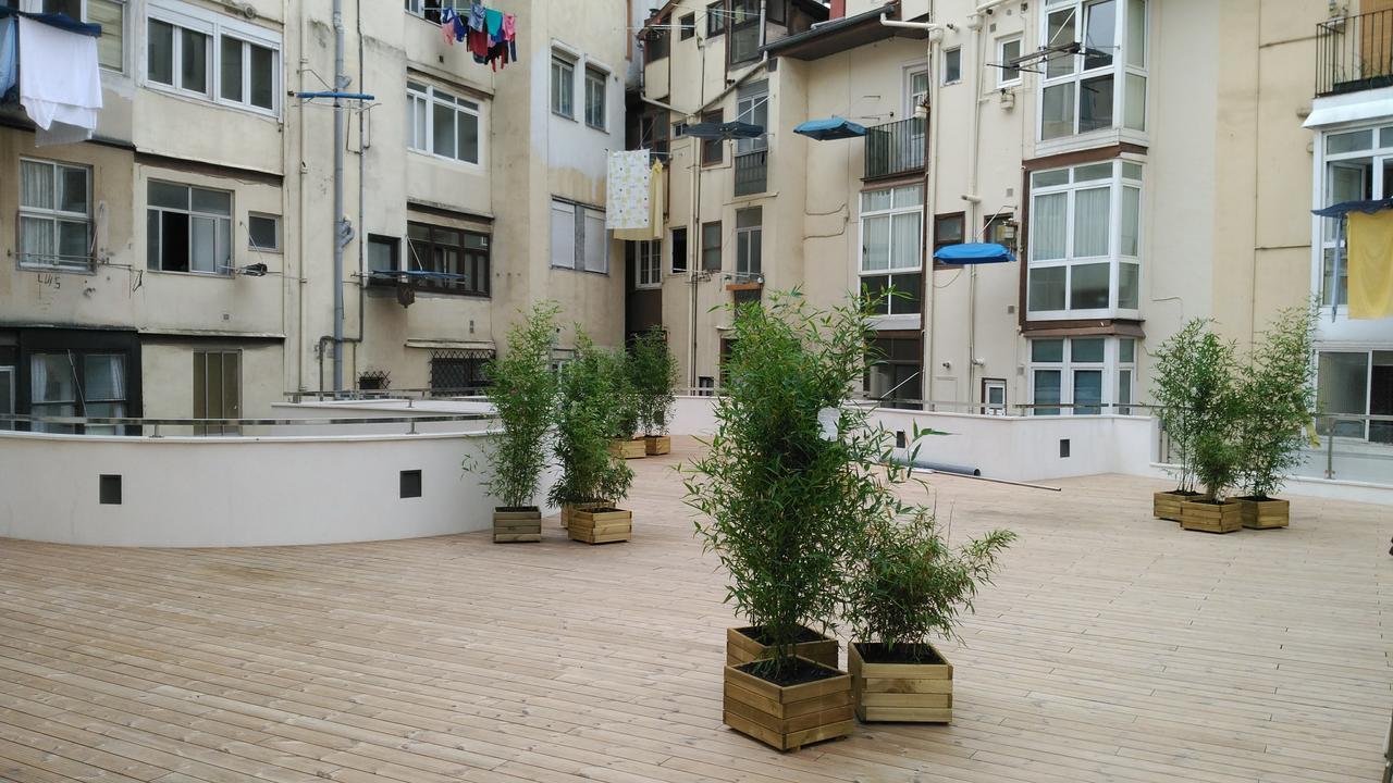 Egunon Bilbao Hostel Exterior photo