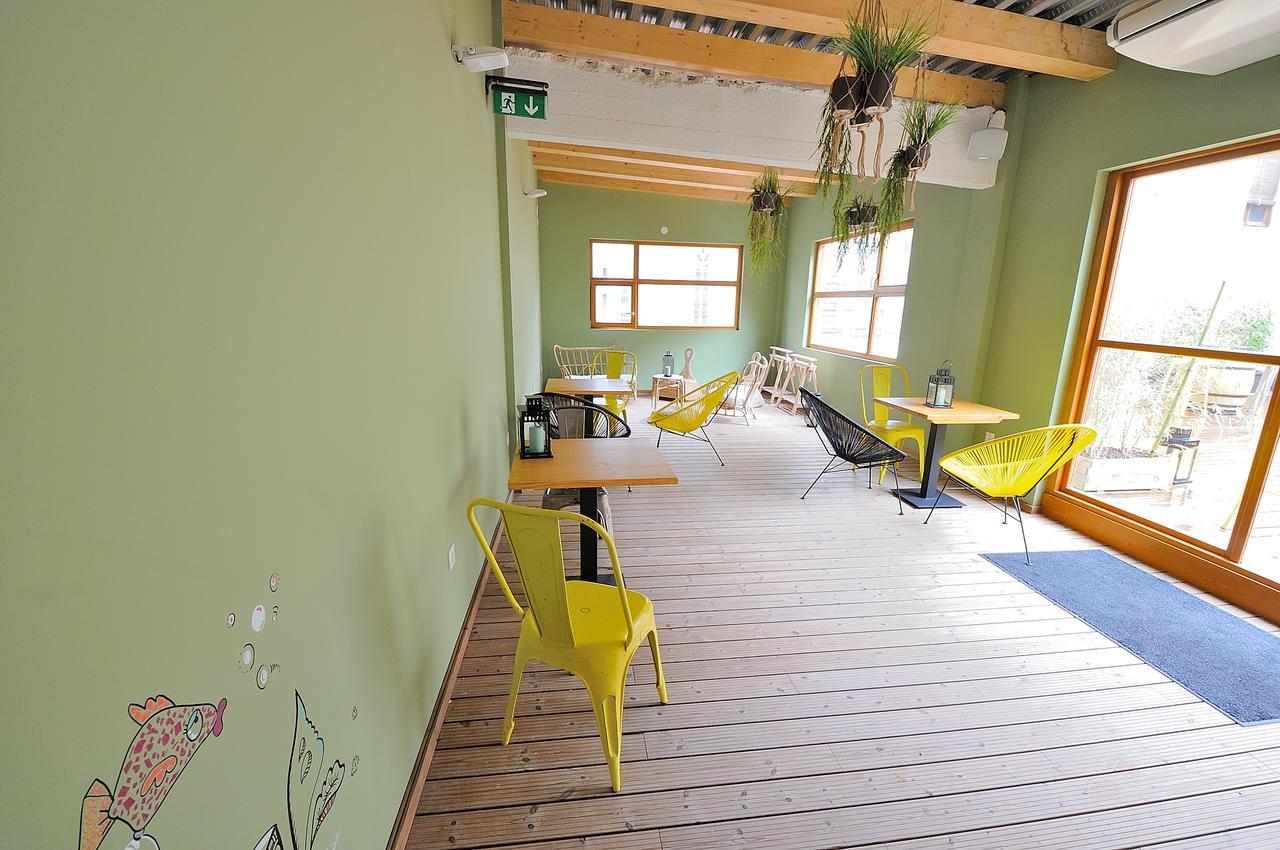 Egunon Bilbao Hostel Exterior photo