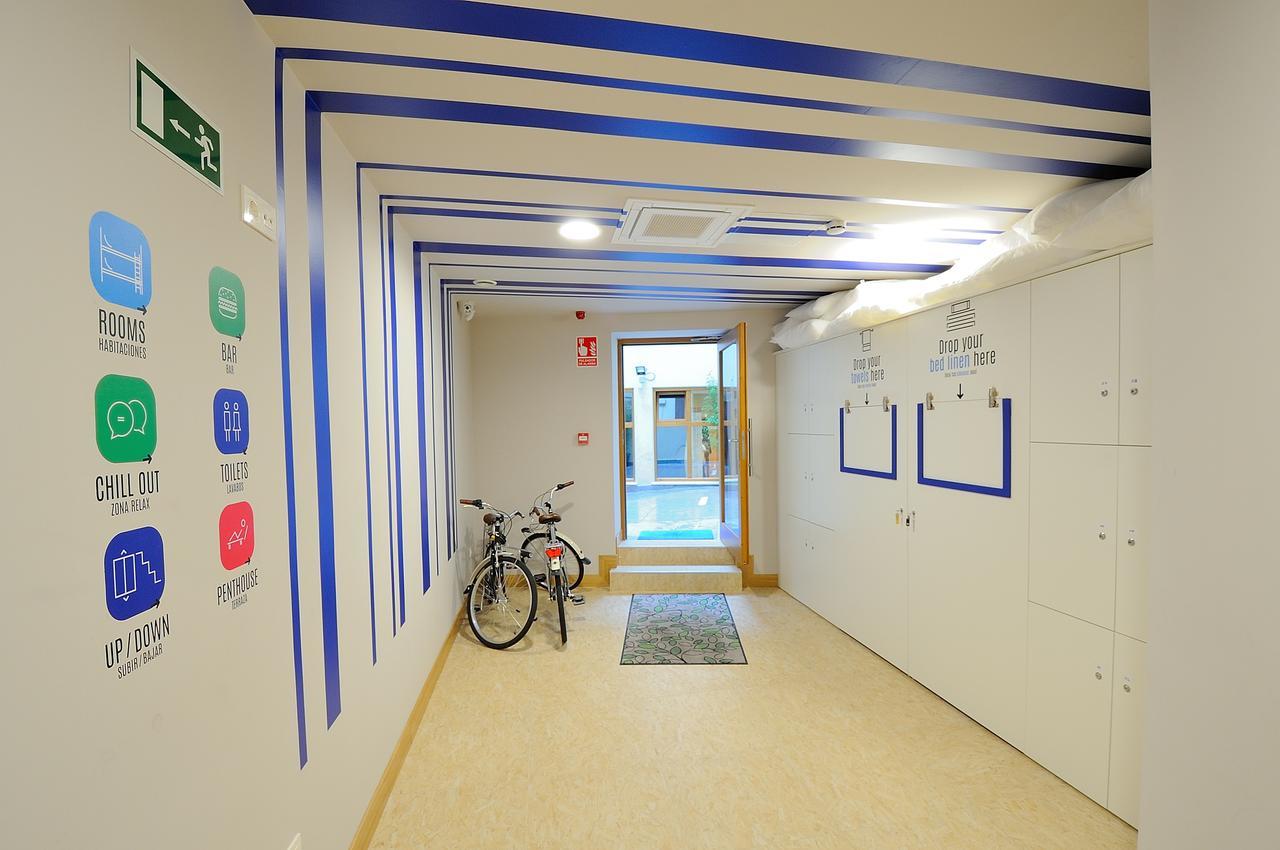 Egunon Bilbao Hostel Exterior photo