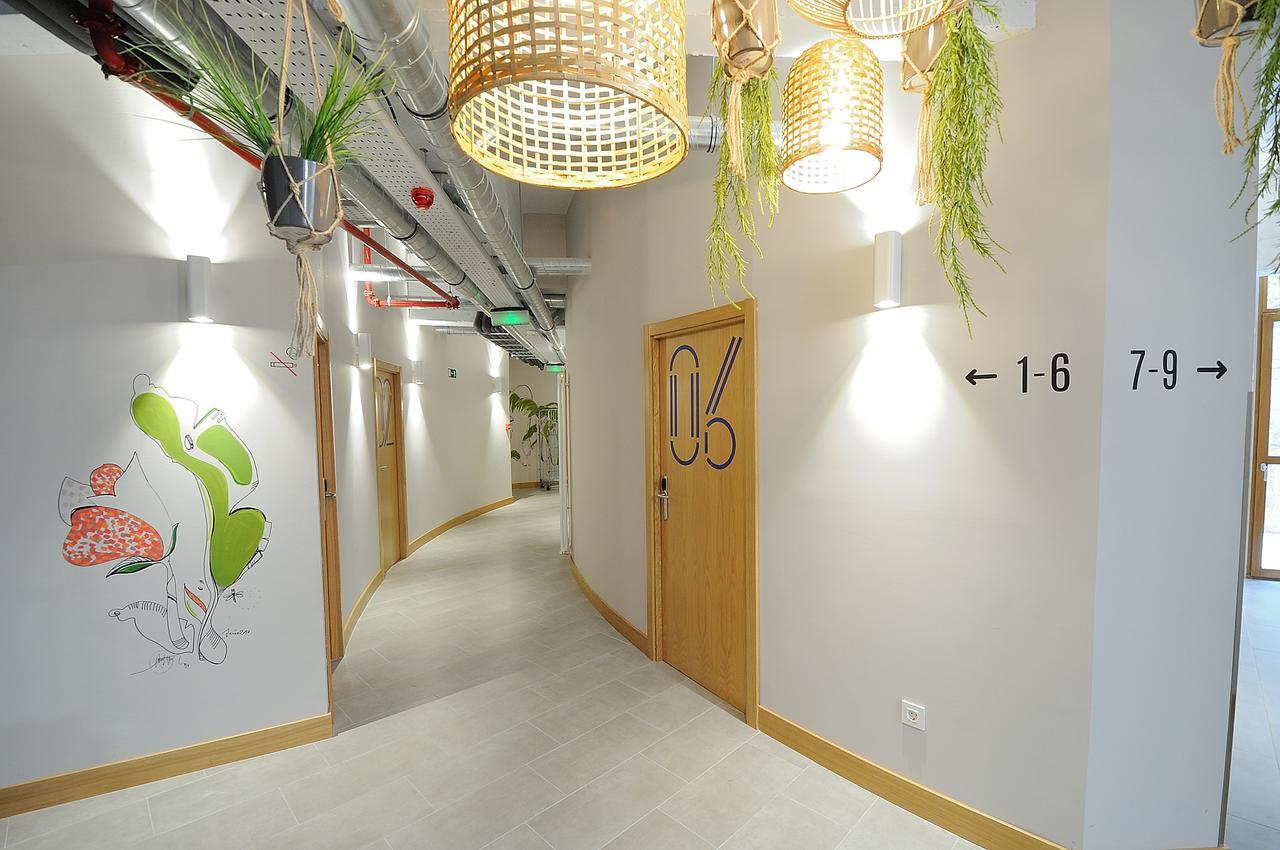 Egunon Bilbao Hostel Exterior photo