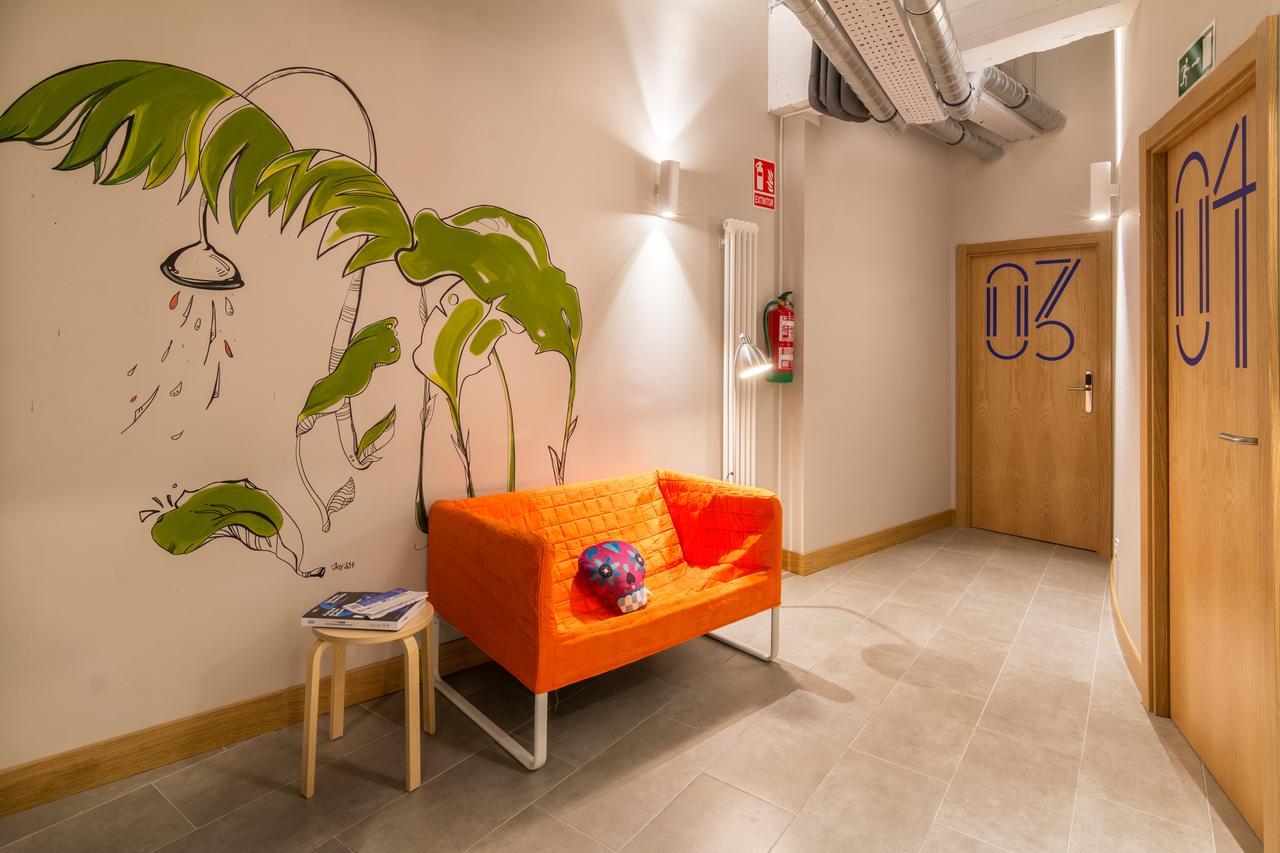 Egunon Bilbao Hostel Exterior photo